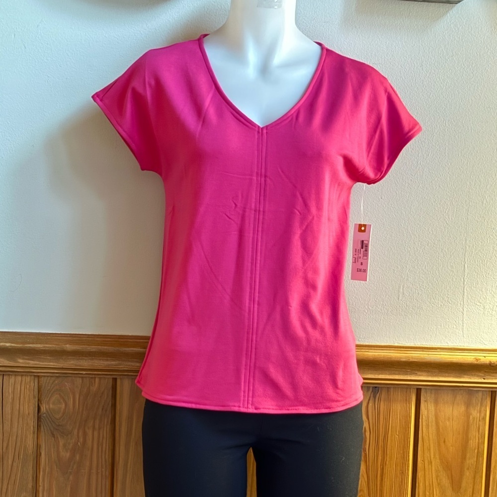 Women's V-Neck Short Sleeve Tee in Fuchsia Pink - Picture 2 of 6